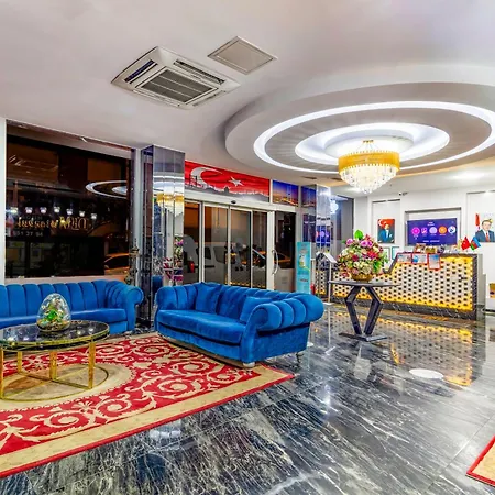 מלון Dem Airport 4*