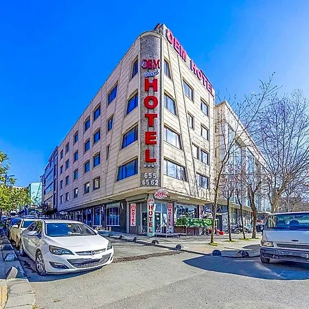 Otel Dem Airport 4*