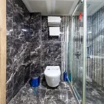 Dem Airport Hotel 4*