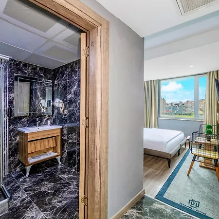 Dem Airport Hotel
