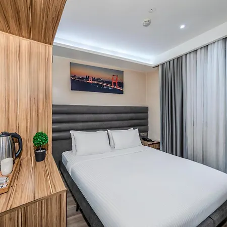 Dem Airport Hotel